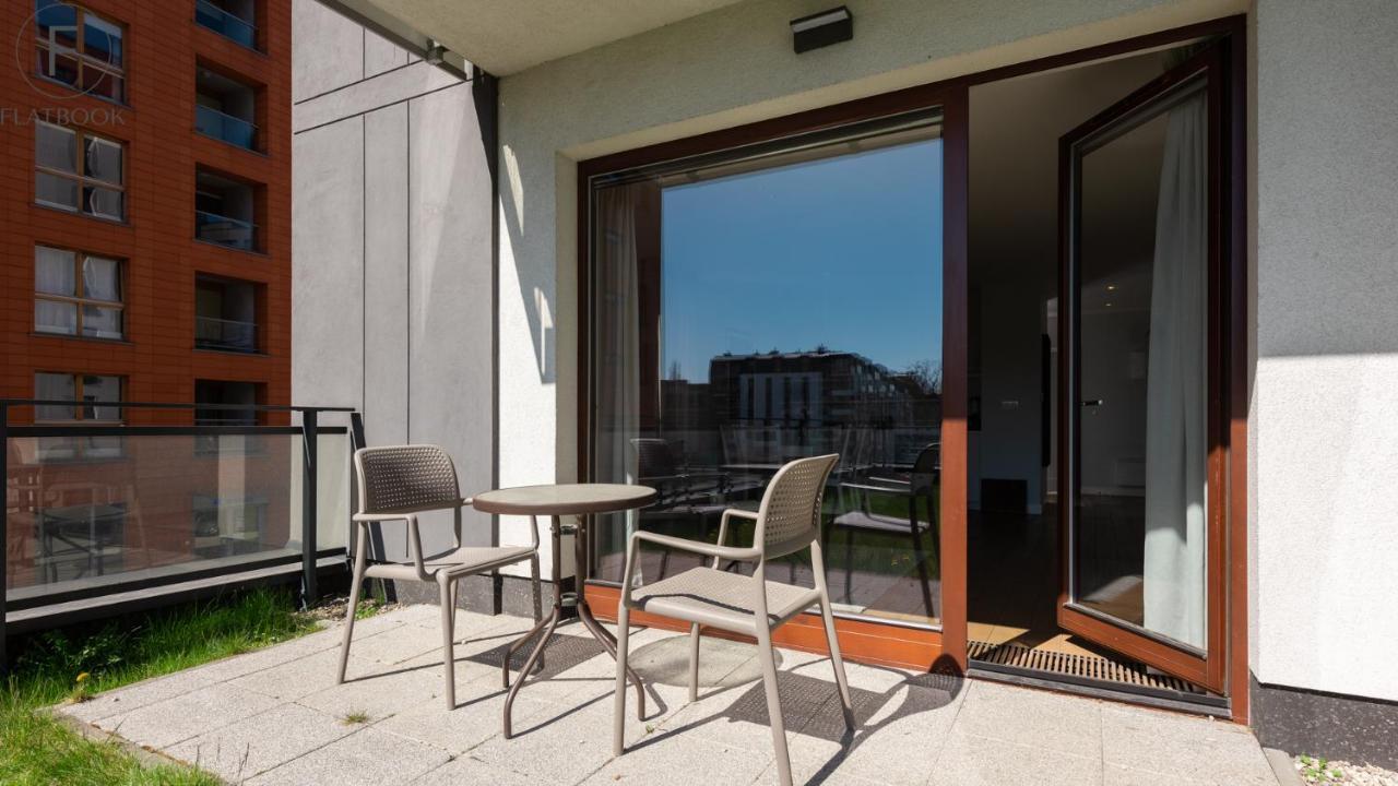 Flatbook - City Center Spa Apartments Motlawa グダニスク エクステリア 写真