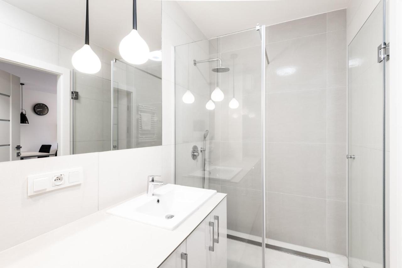 Flatbook - City Center Spa Apartments Motlawa グダニスク エクステリア 写真