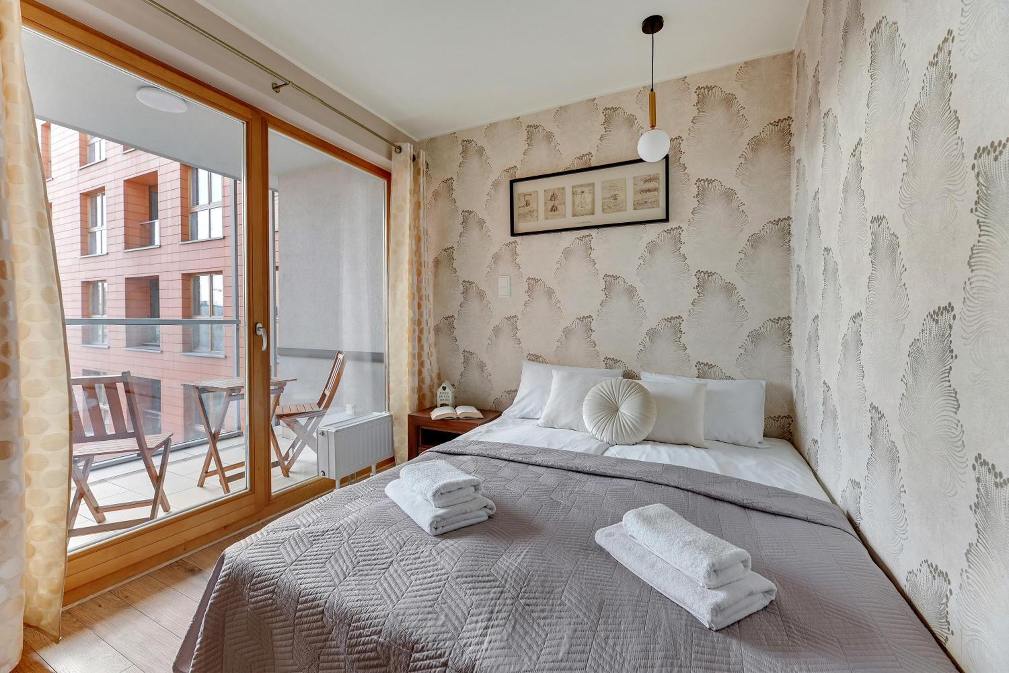 Flatbook - City Center Spa Apartments Motlawa グダニスク エクステリア 写真
