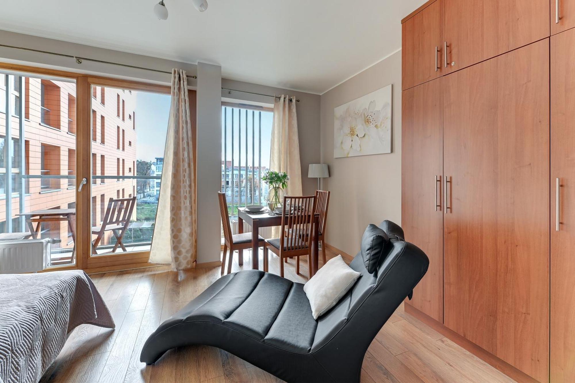 Flatbook - City Center Spa Apartments Motlawa グダニスク エクステリア 写真